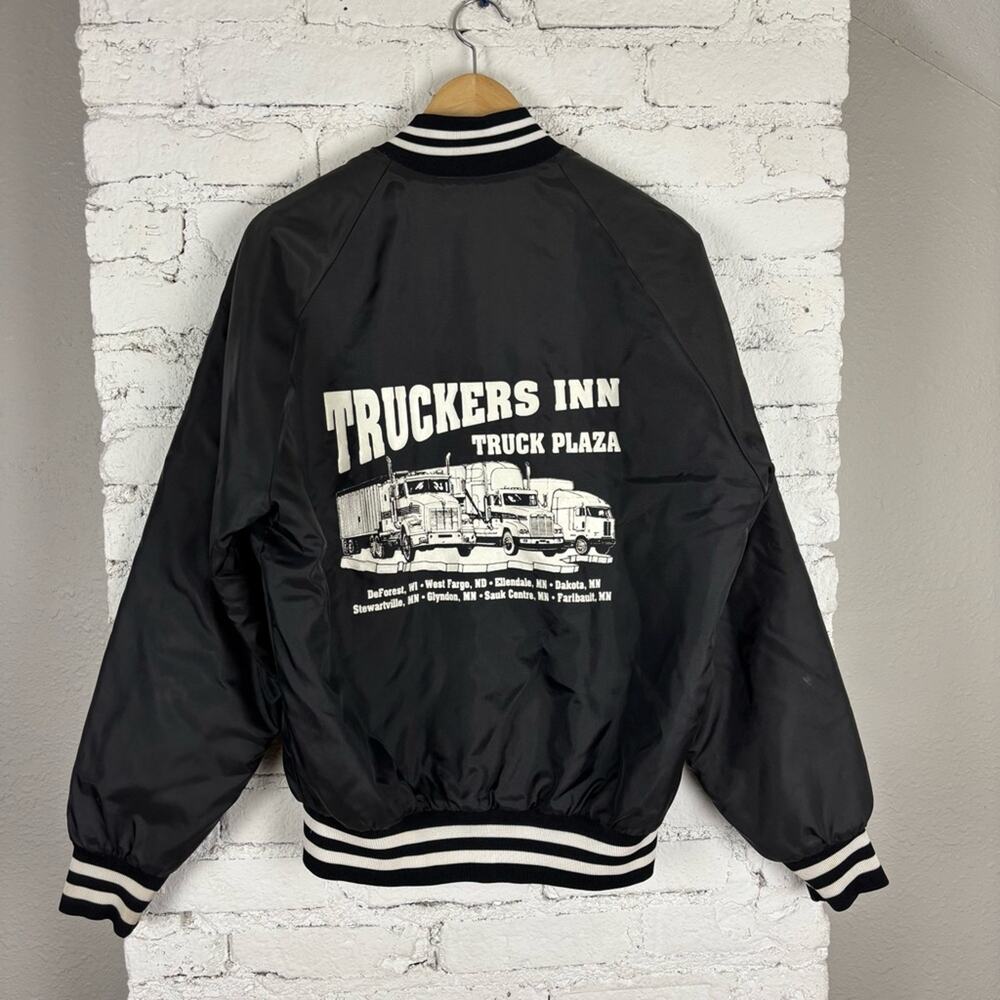 Vintage Sportsmaster Truckers Inn Truck Plaza Jacket